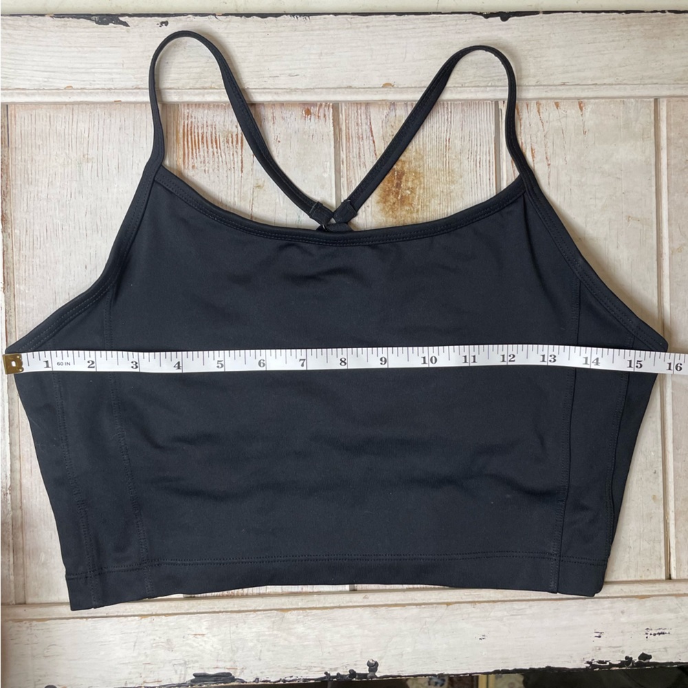Balance Collection Built In Bra Crop Top - Picture 9 of 9